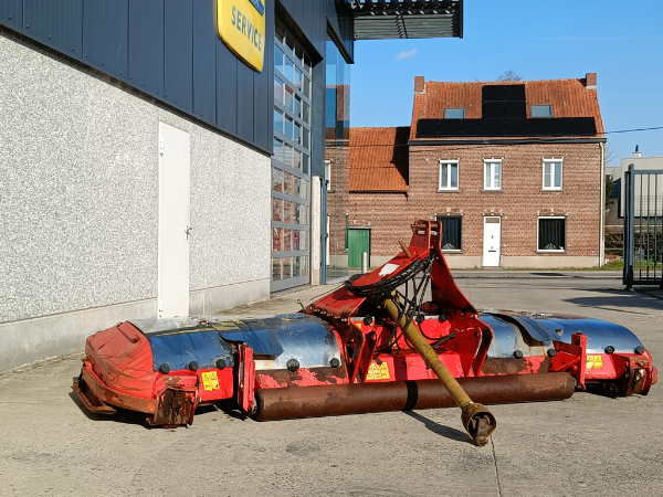 Trimax Stealth S2 340 Achteraanbouw