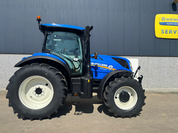New Holland T7.165S